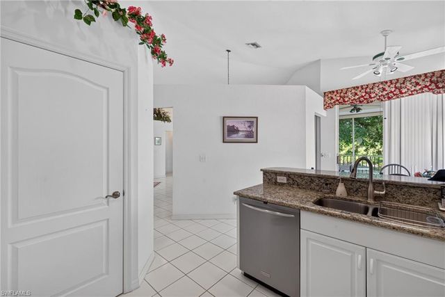 15173 Storrington PL E-201, Naples, FL 34110