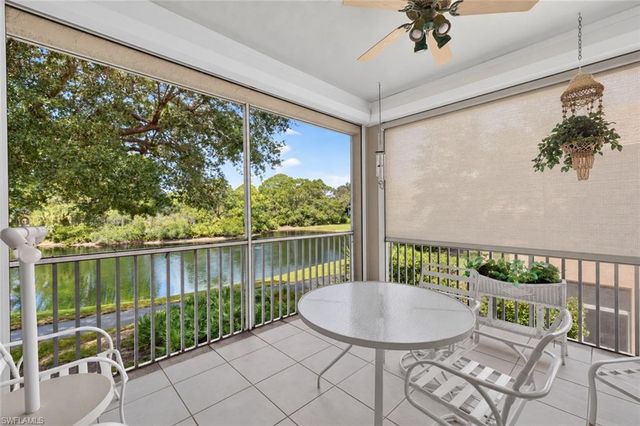 15173 Storrington PL E-201, Naples, FL 34110