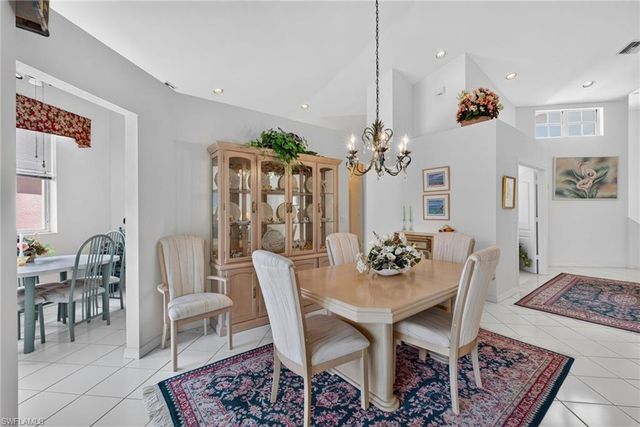 15173 Storrington PL E-201, Naples, FL 34110