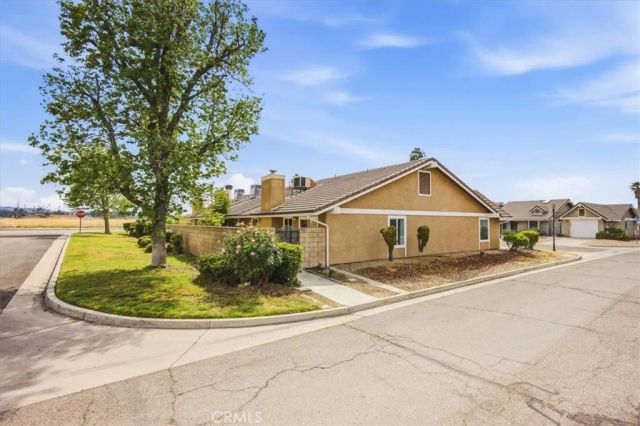 1473 Ethan Allen, San Jacinto, CA 92583