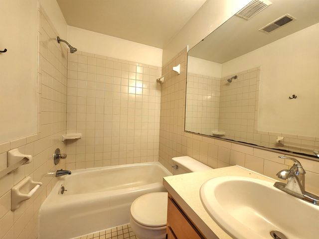 509 Grant #8 Street, Bay City, MI 48708