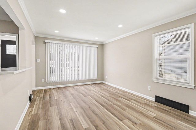 17343 Salem Street, Detroit, MI 48219