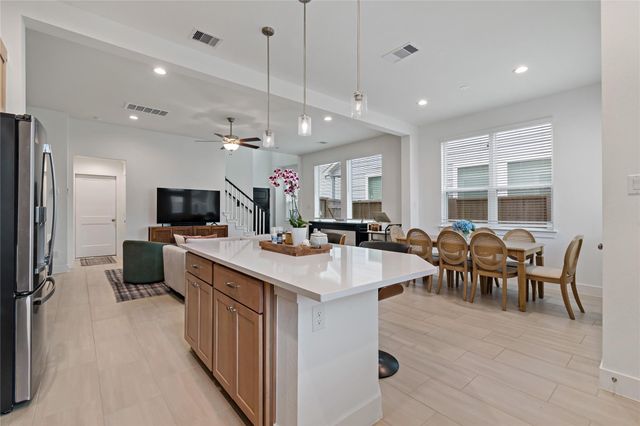 5254 Capricorn Way, Rosharon, TX 77583