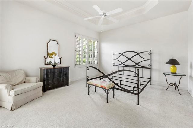 2296 Island Cove CIR, Naples, FL 34109