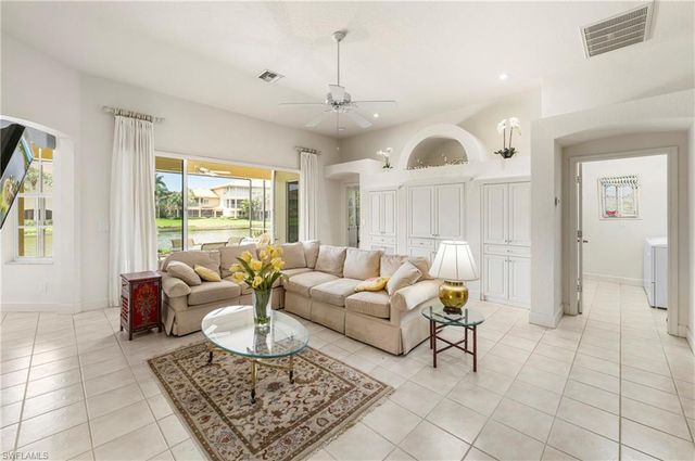 2296 Island Cove CIR, Naples, FL 34109
