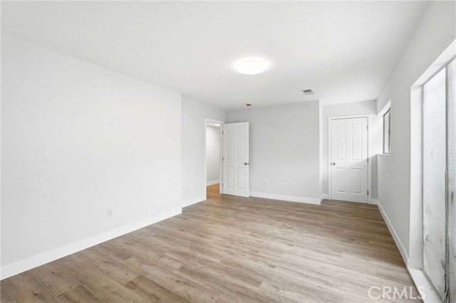 18932 Ballinger Street, Northridge (los Angeles), CA 91324