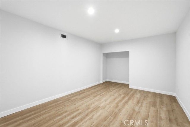 18932 Ballinger Street, Northridge (los Angeles), CA 91324