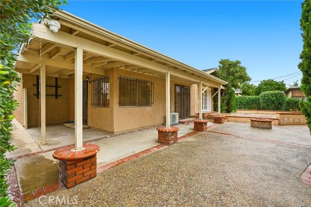 18932 Ballinger Street, Northridge (los Angeles), CA 91324