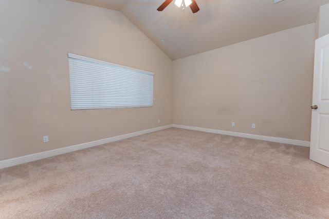 6162 E Farrin Avenue, Fresno, CA 93727