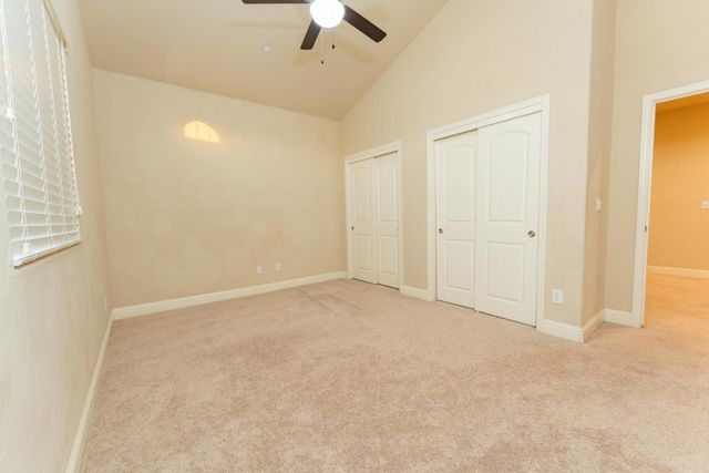 6162 E Farrin Avenue, Fresno, CA 93727