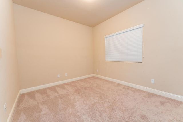 6162 E Farrin Avenue, Fresno, CA 93727