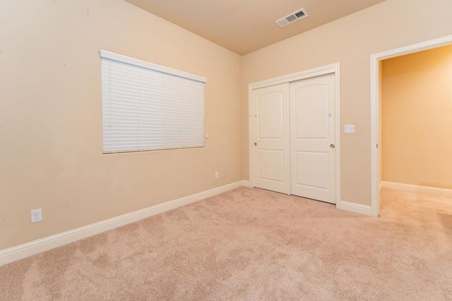 6162 E Farrin Avenue, Fresno, CA 93727