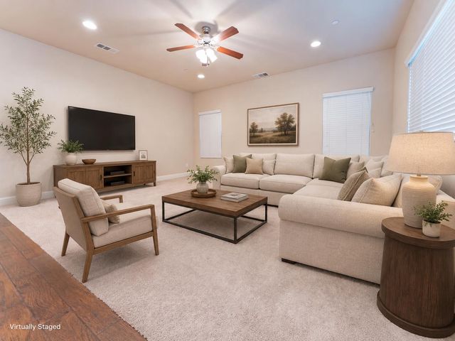6162 E Farrin Avenue, Fresno, CA 93727