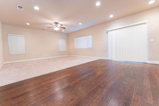 6162 E Farrin Avenue, Fresno, CA 93727
