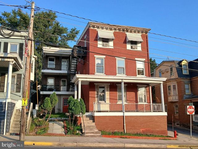 000 W MARKET ST, Pottsville, PA 17901