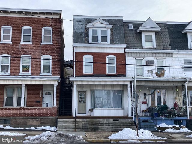 000 W MARKET ST, Pottsville, PA 17901