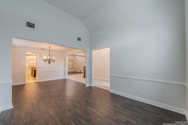 7426 Hovingham, San Antonio, TX 78257