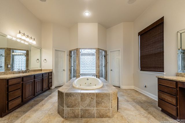 7426 Hovingham, San Antonio, TX 78257