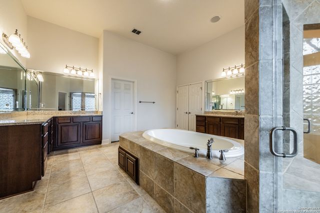 7426 Hovingham, San Antonio, TX 78257