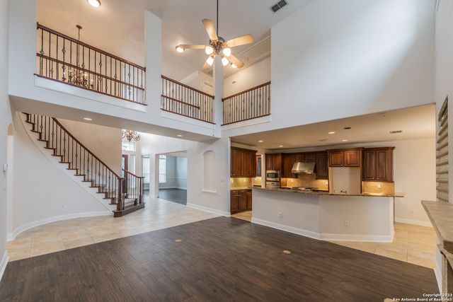 7426 Hovingham, San Antonio, TX 78257
