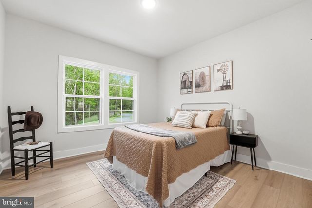 230 TRANQUIL WOOD LN, Winchester, VA 22602