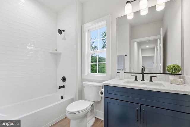 230 TRANQUIL WOOD LN, Winchester, VA 22602