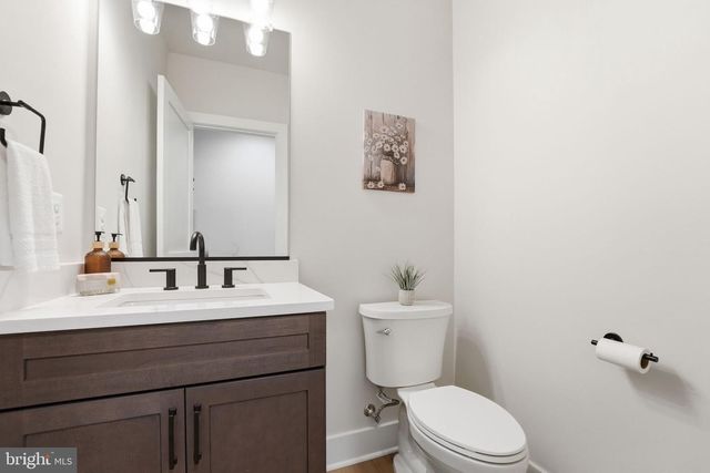 230 TRANQUIL WOOD LN, Winchester, VA 22602