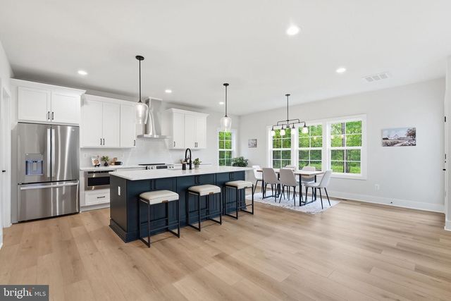 230 TRANQUIL WOOD LN, Winchester, VA 22602