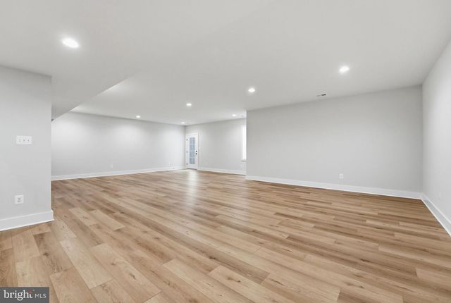 230 TRANQUIL WOOD LN, Winchester, VA 22602