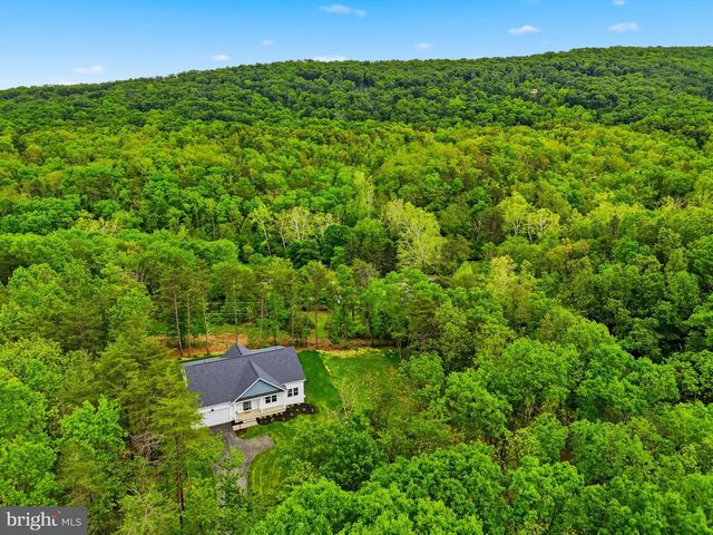 230 TRANQUIL WOOD LN, Winchester, VA 22602