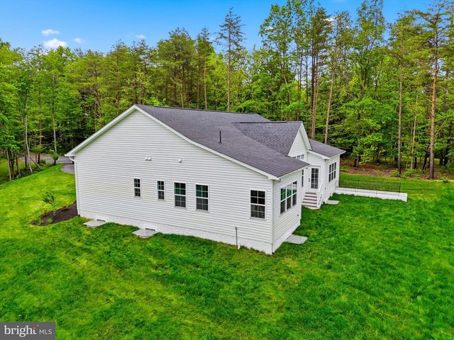 230 TRANQUIL WOOD LN, Winchester, VA 22602