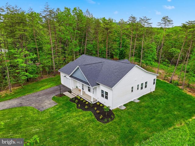 230 TRANQUIL WOOD LN, Winchester, VA 22602