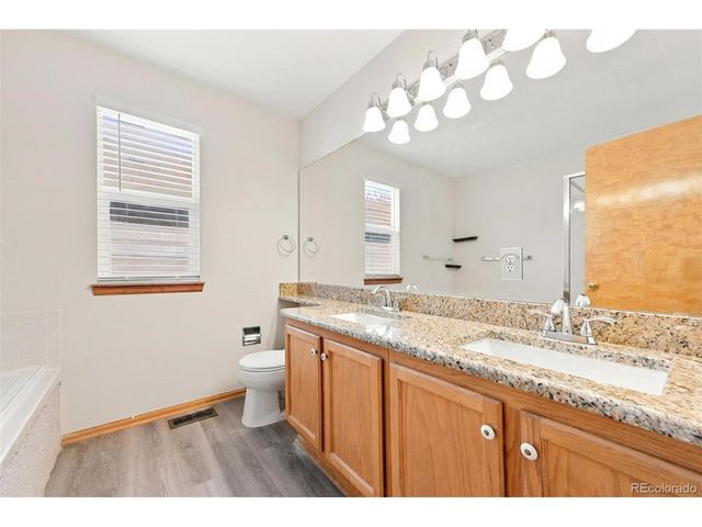 1062 Timbervale Trl, Highlands Ranch, CO 80129