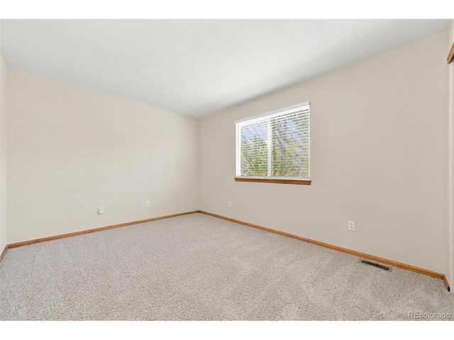 1062 Timbervale Trl, Highlands Ranch, CO 80129