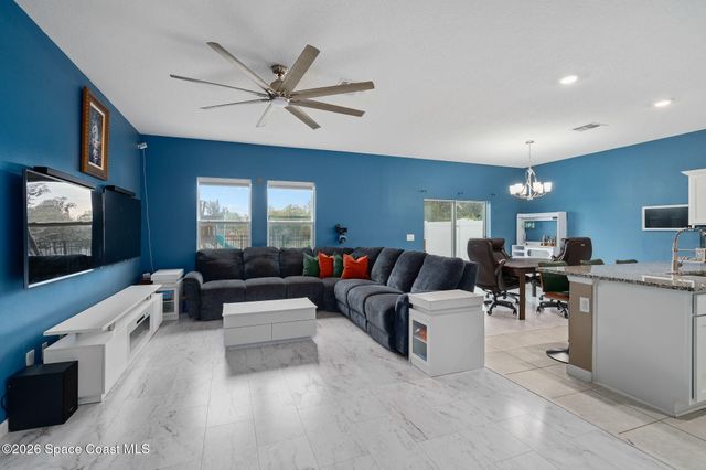 2336 Litchfield Loop, Deland, FL 32720