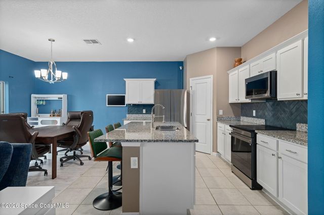 2336 Litchfield Loop, Deland, FL 32720