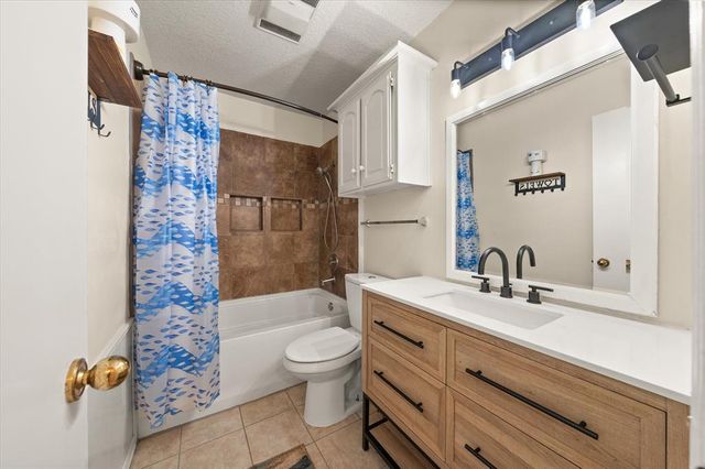 1030 Pruett Drive, Edmond, OK 73003