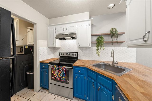 1030 Pruett Drive, Edmond, OK 73003