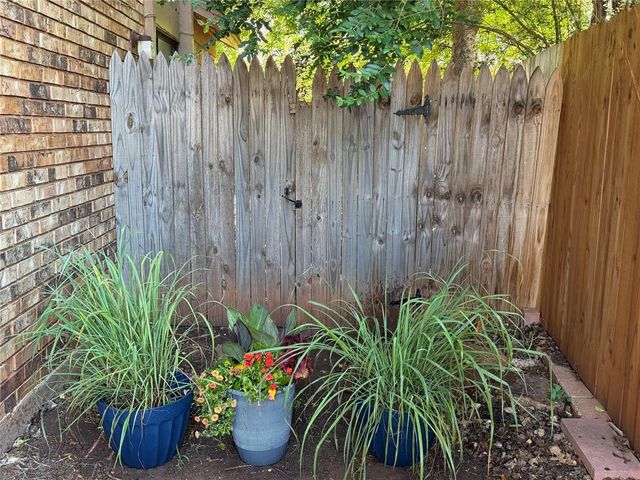 1030 Pruett Drive, Edmond, OK 73003