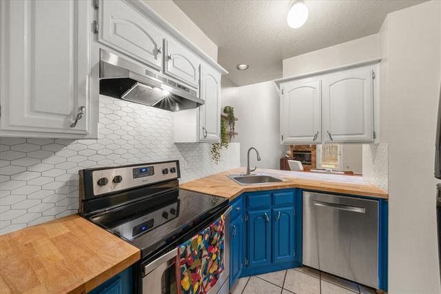 1030 Pruett Drive, Edmond, OK 73003