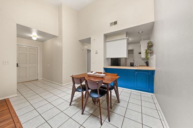 1030 Pruett Drive, Edmond, OK 73003