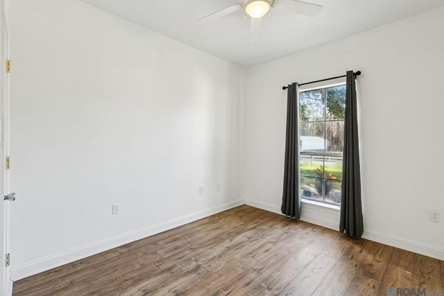 13786 Bayou Terrace Dr, St Amant, LA 70774