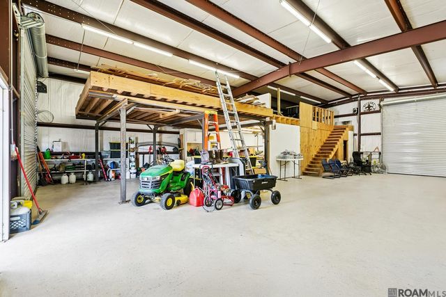 13786 Bayou Terrace Dr, St Amant, LA 70774