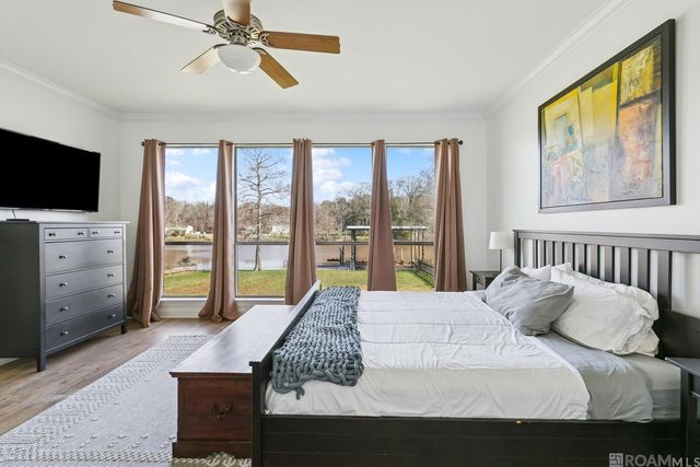 13786 Bayou Terrace Dr, St Amant, LA 70774