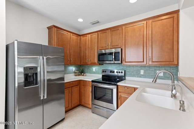 13461 STONE POND Drive, Jacksonville, FL 32224