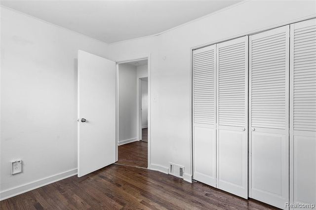 1575 W 13 Mile Road, Madison Heights, MI 48071