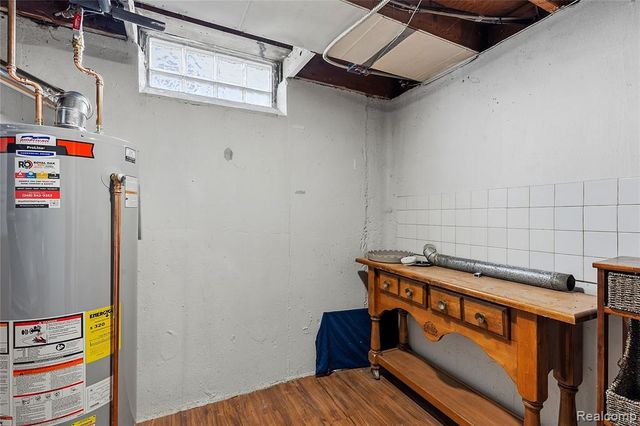 1575 W 13 Mile Road, Madison Heights, MI 48071