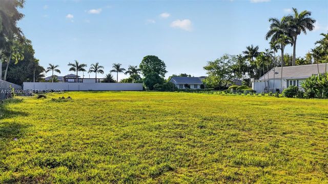 365 NW 128th AVE, Sweetwater, FL 33182