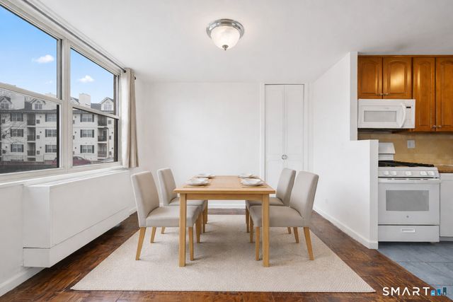 50 Glenbrook Road 1F, Stamford, CT 06902