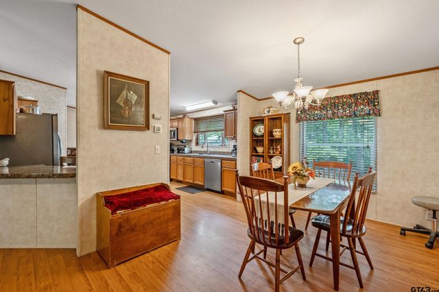 13545 Flagstaff Drive, Tyler, TX 75707